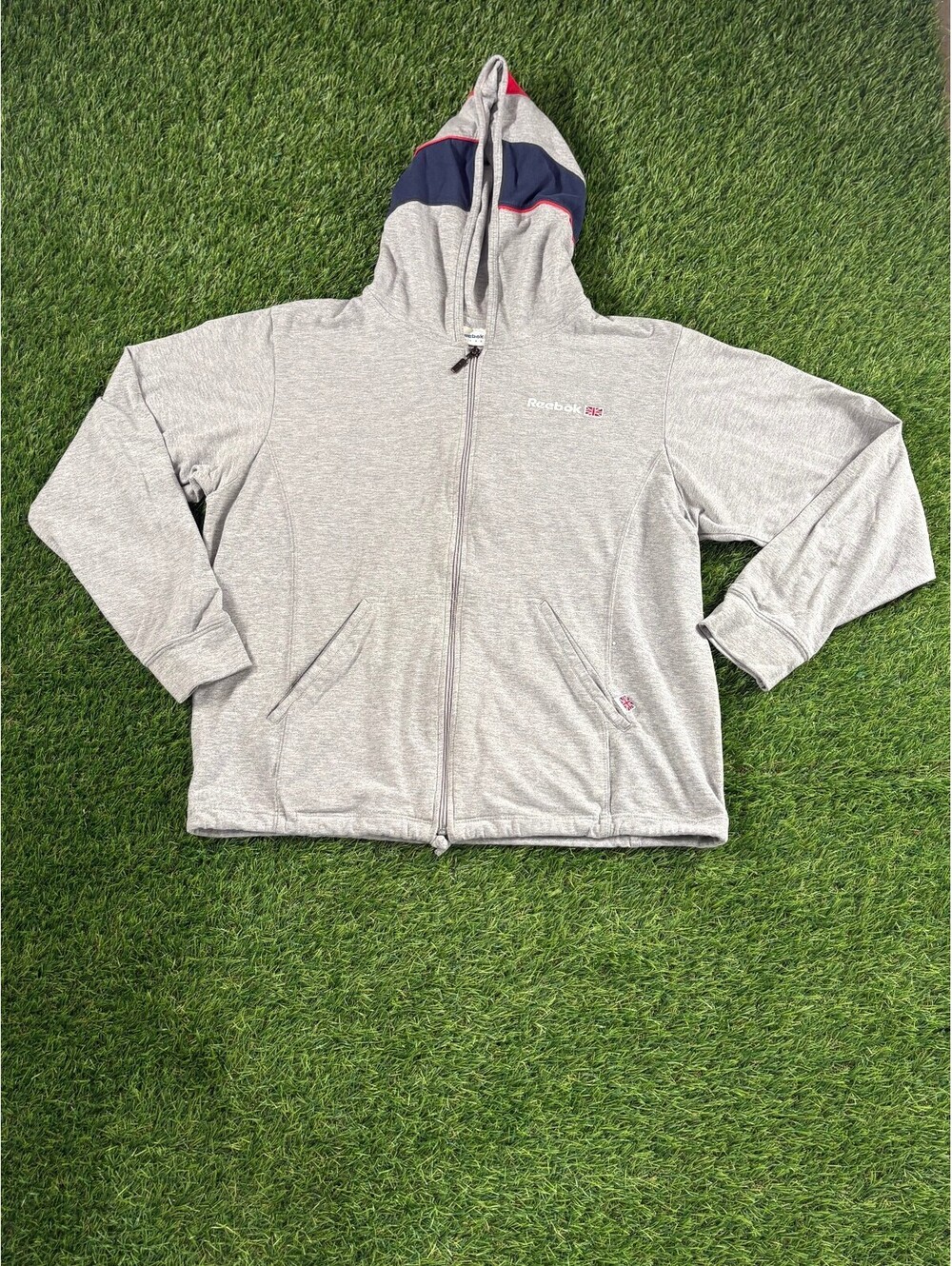Vintage Reebok Classic gray cotton zip-up hoodie, unisex M
